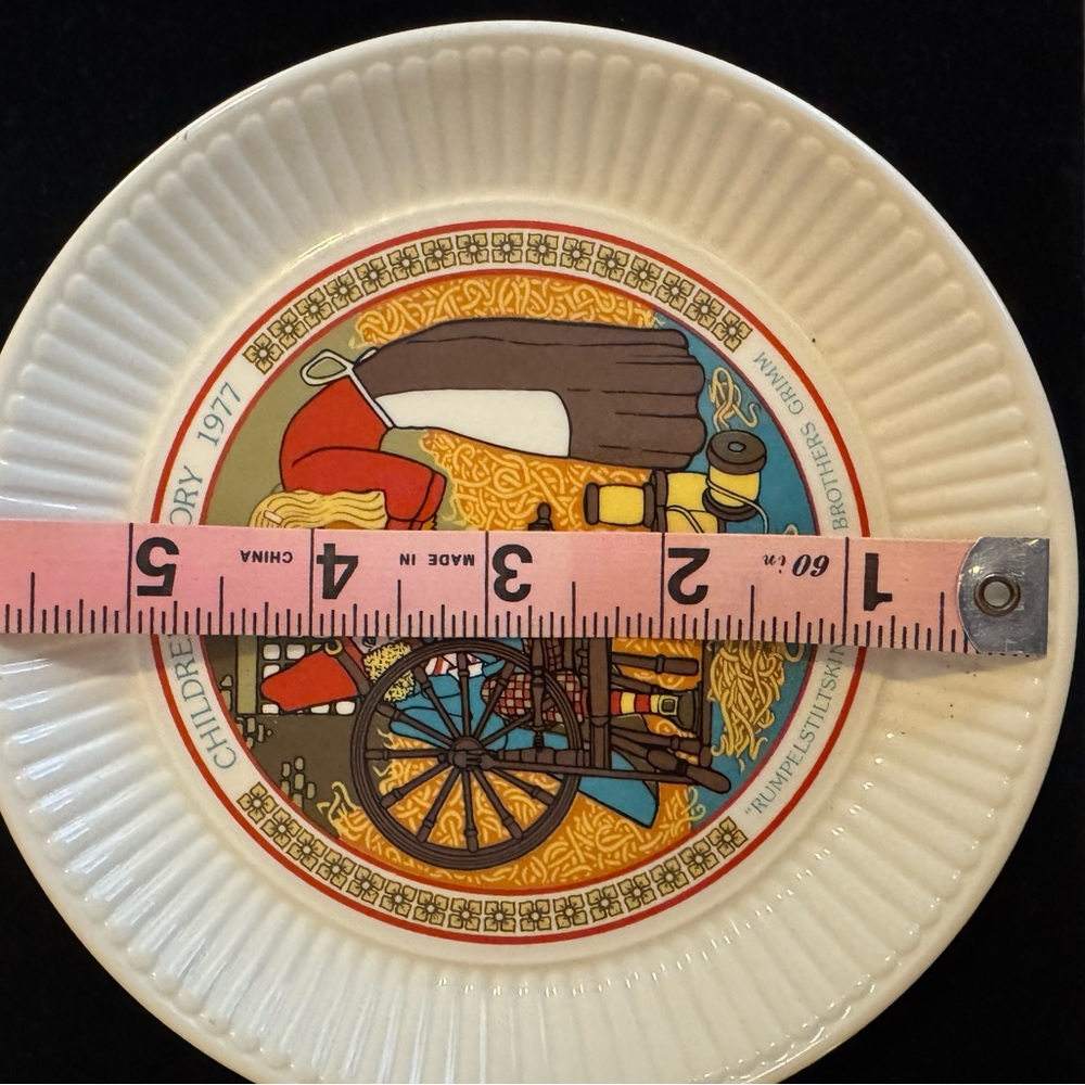 Wedgwood Children's Stories Plate with Blue and Orange Accents - Picture 5 of 6